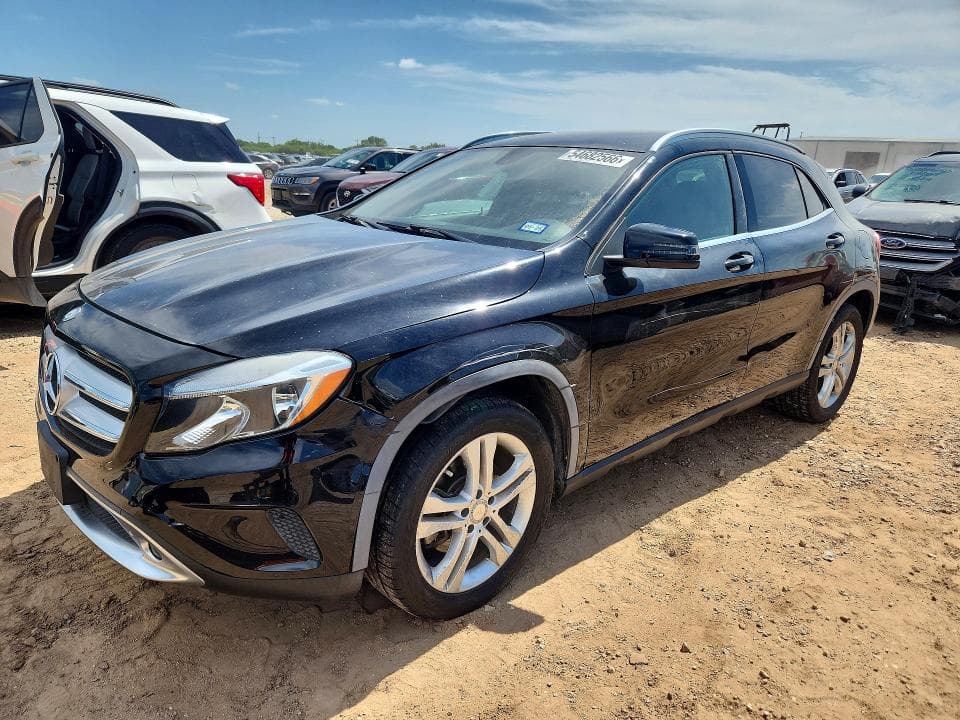 2015 MERCEDES-BENZ GLA-CLASS