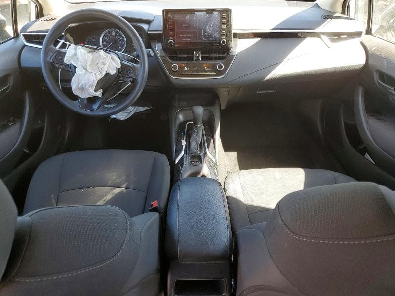 2022 TOYOTA COROLLA LE 8