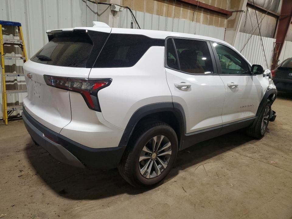 2025 CHEVROLET EQUINOX LT 3