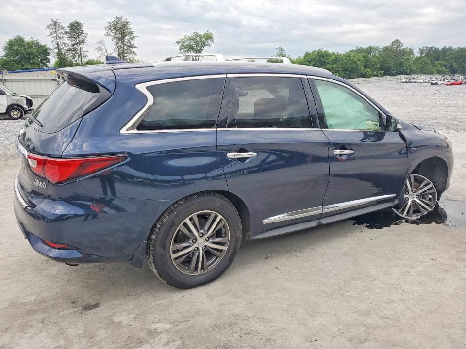 2017 INFINITI QX60 BASE 3