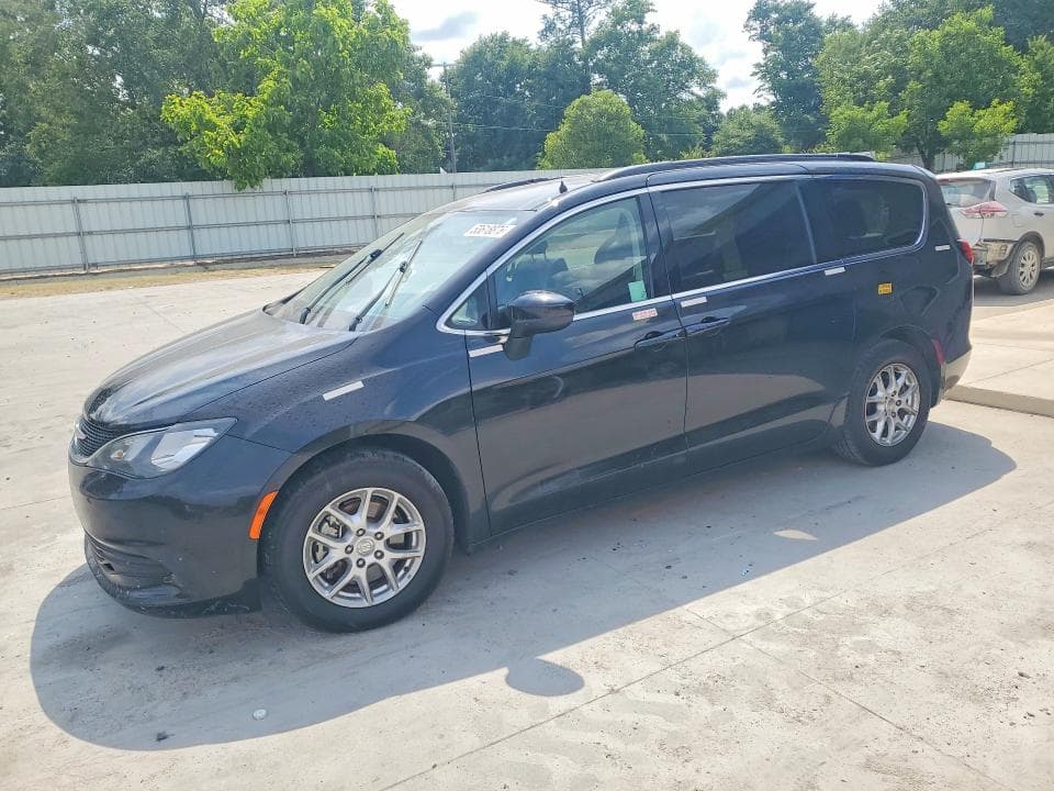 2020 CHRYSLER VOYAGER LXI - 1