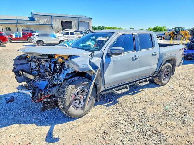 2025 NISSAN FRONTIER