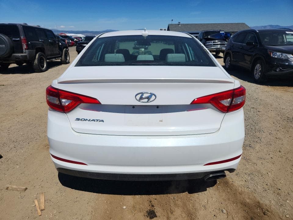 2017 HYUNDAI SONATA SE 11