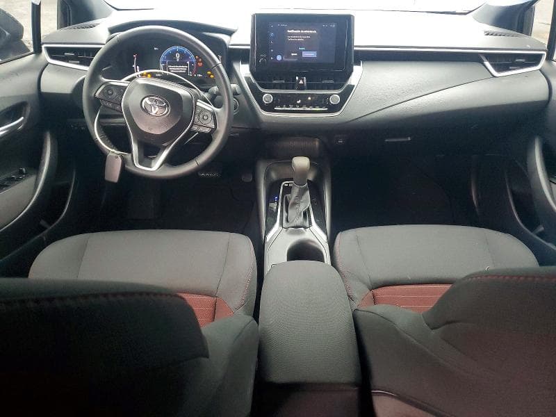 2026 TOYOTA COROLLA SE 8