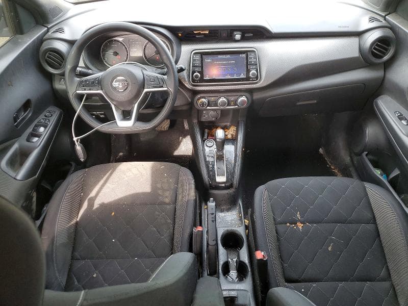2019 NISSAN KICKS S 8