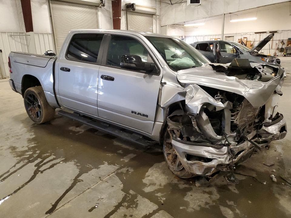 2024 RAM 1500 LARAMIE 4