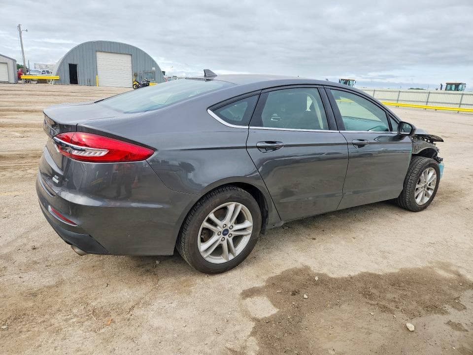2019 FORD FUSION SE 3