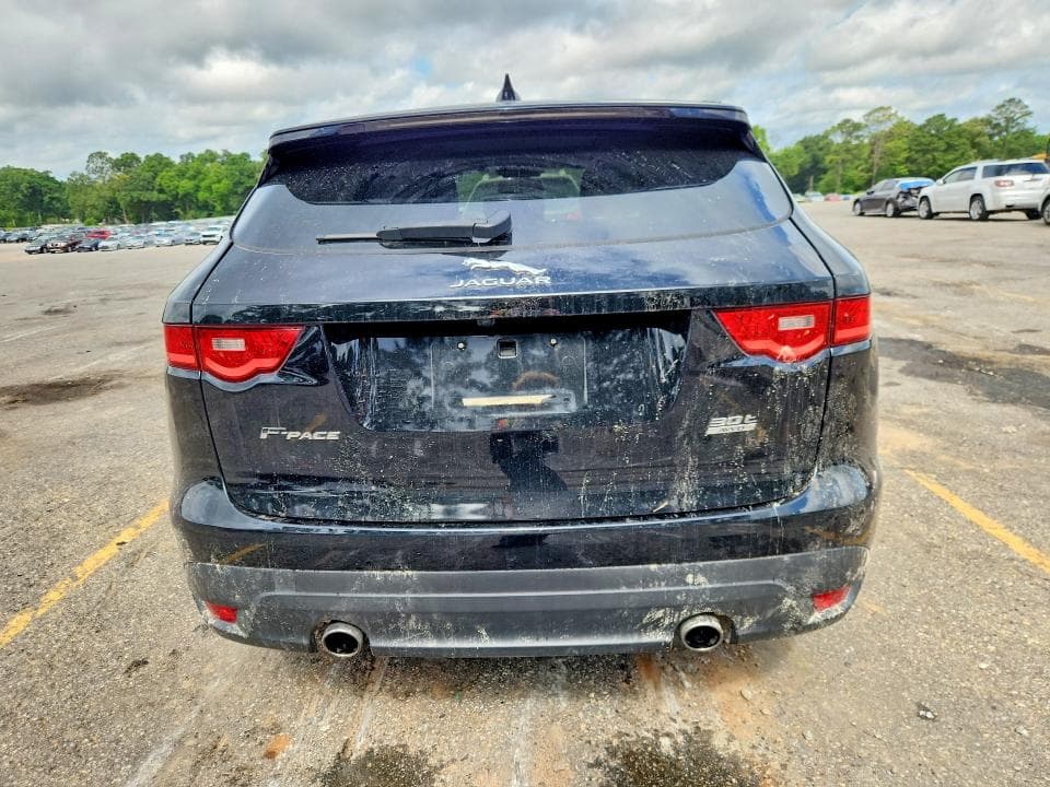 2018 JAGUAR F-PACE PREMIUM 6