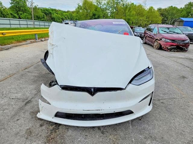 2022 TESLA MODEL X 5