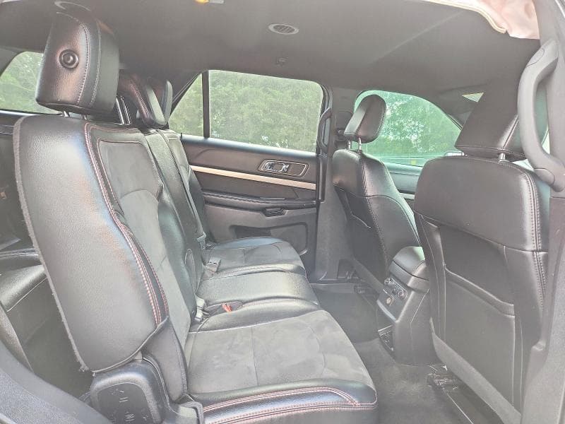 2018 FORD EXPLORER XLT 11