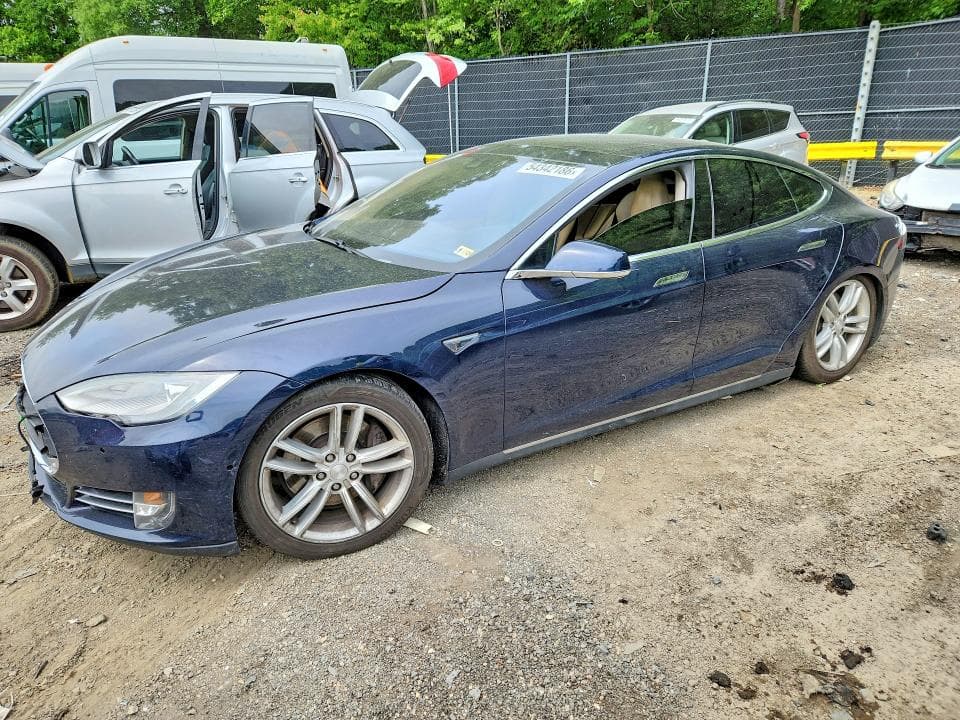 2015 TESLA MODEL S 85D - 1