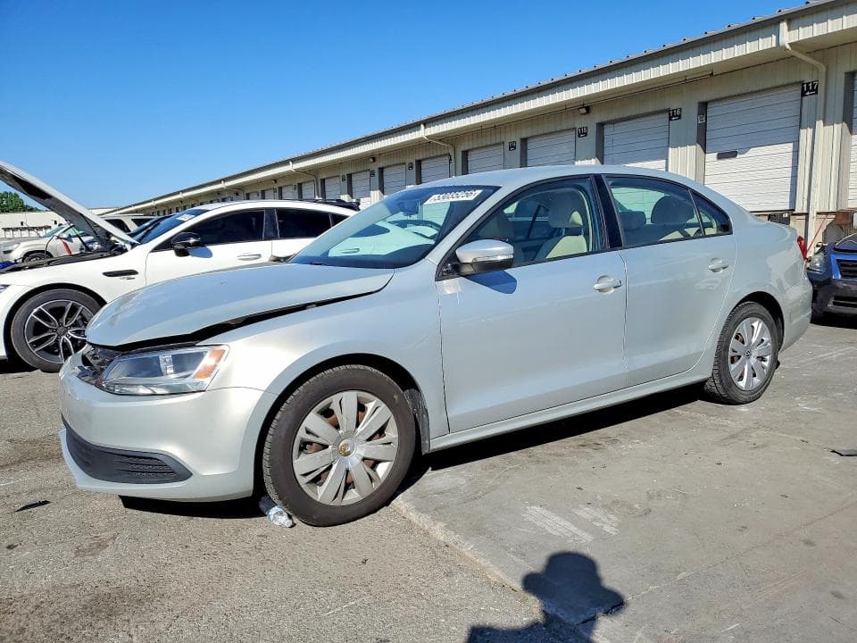 2011 VOLKSWAGEN JETTA - 1