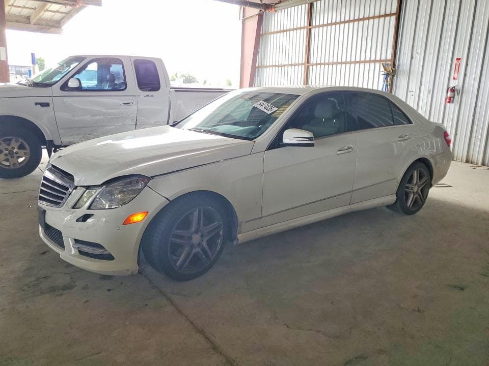 2013 MERCEDES-BENZ E-CLASS - 1