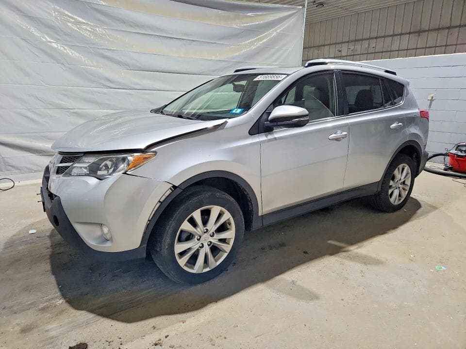 2015 TOYOTA RAV4