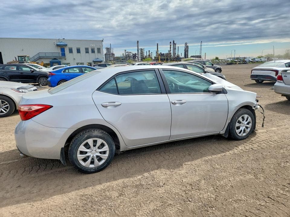 2019 TOYOTA COROLLA 3