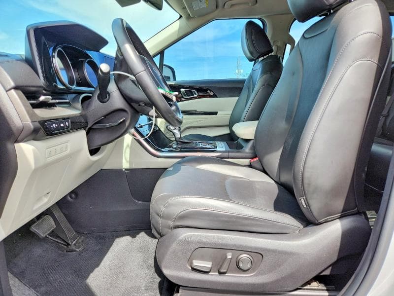 2022 KIA CARNIVAL EX 14