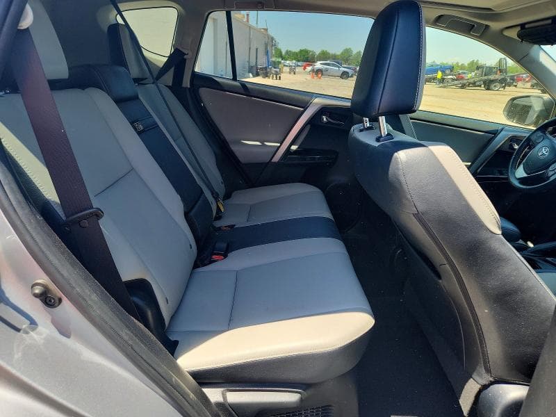 2017 TOYOTA RAV4 HV LIMITED 11