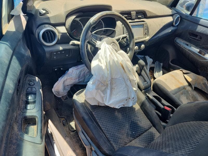 2023 NISSAN VERSA S 8