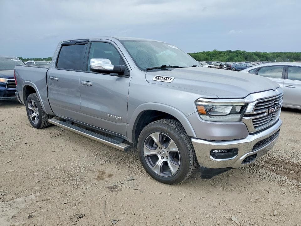2022 RAM 1500 LARAMIE 4