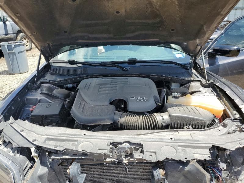 2023 CHRYSLER 300 TOURING 11