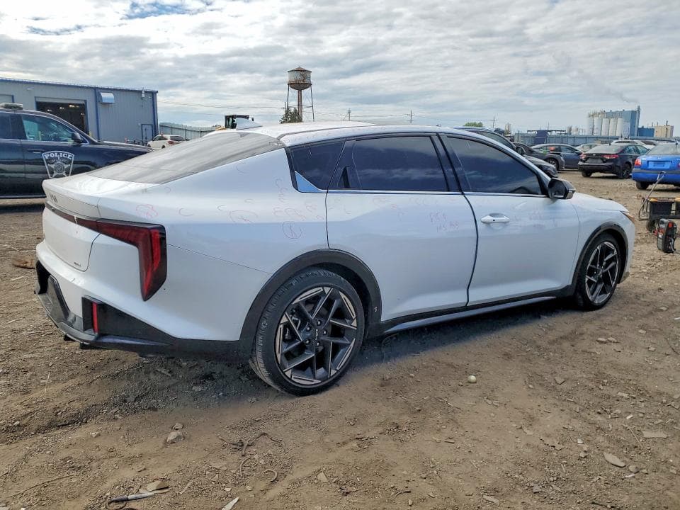2025 KIA K4 GT LINE 3