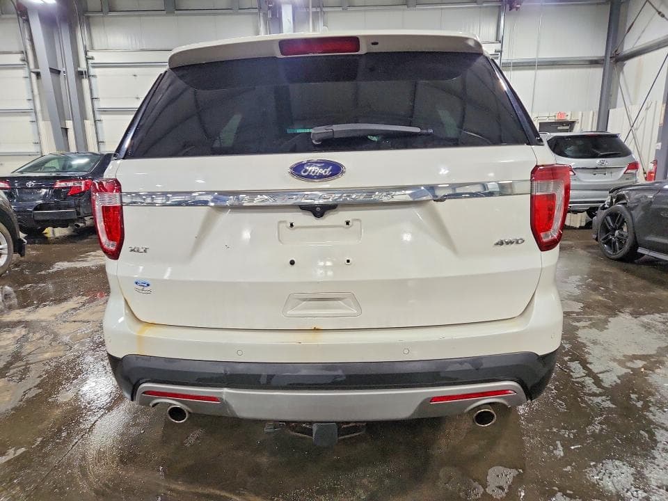 2017 FORD EXPLORER XLT 6