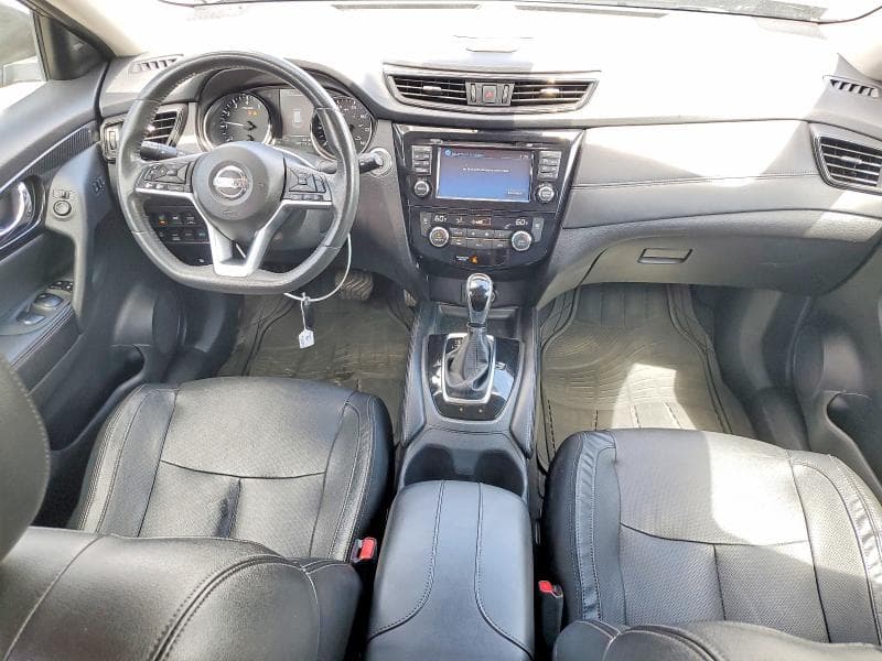 2017 NISSAN ROGUE SL 8