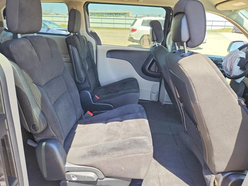 2019 DODGE GRAND CARAVAN SE 11