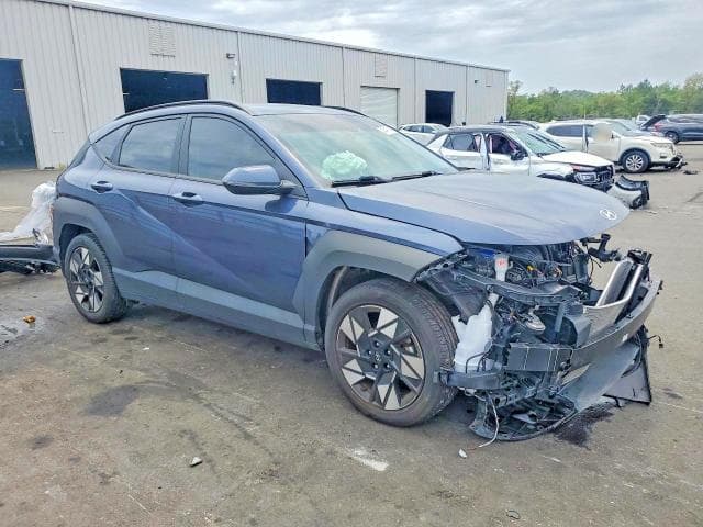 2024 HYUNDAI KONA SEL 4