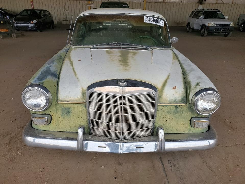 1966 MERCEDES 200D RWD 5