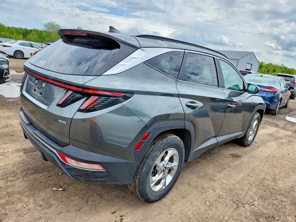 2022 HYUNDAI TUCSON SEL 3