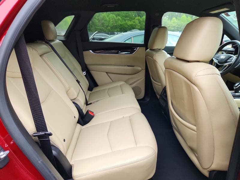 2017 CADILLAC XT5 11