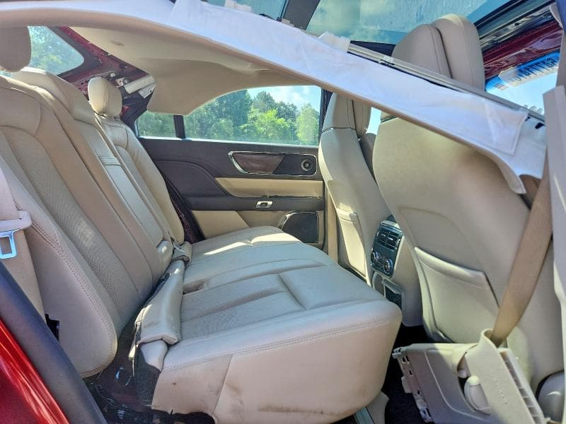 2018 LINCOLN CONTINENTAL RESERVE 10