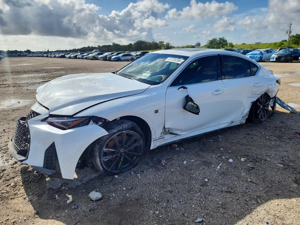2025 LEXUS IS - 1