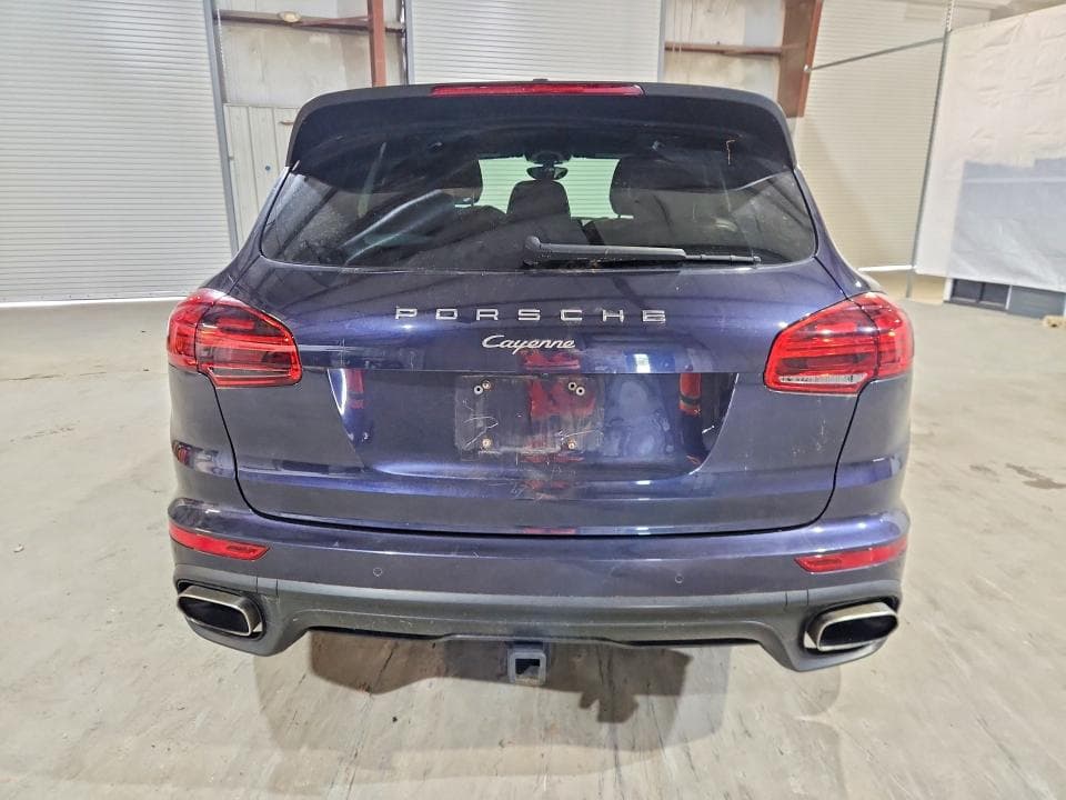 2017 PORSCHE CAYENNE 6