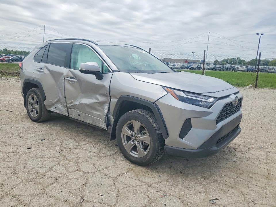 2025 TOYOTA RAV4 HYBRID XLE 4