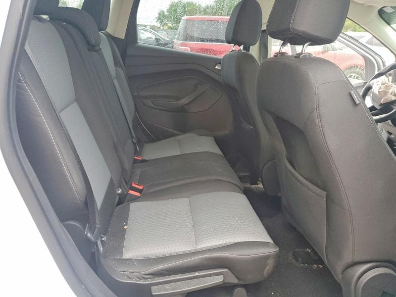 2017 FORD ESCAPE SE 11