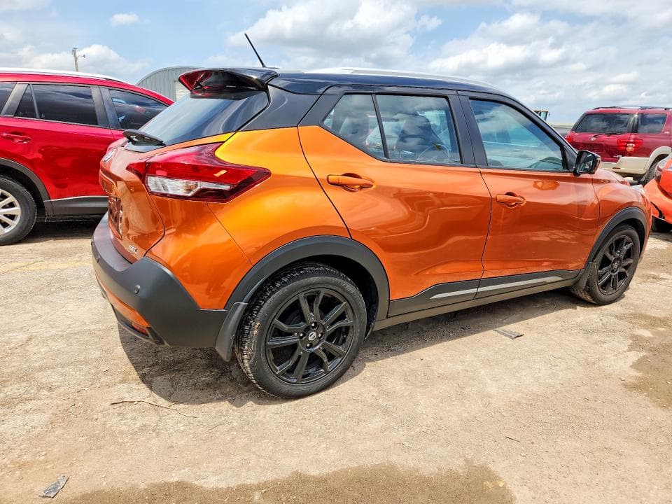 2020 NISSAN KICKS SR 3