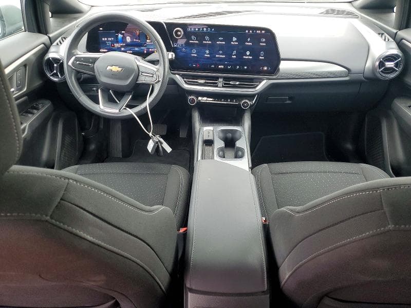 2025 CHEVROLET EQUINOX LT 8
