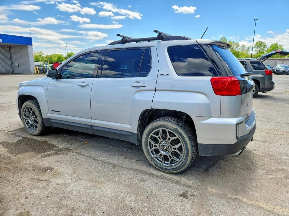 2017 GMC TERRAIN SLE 2