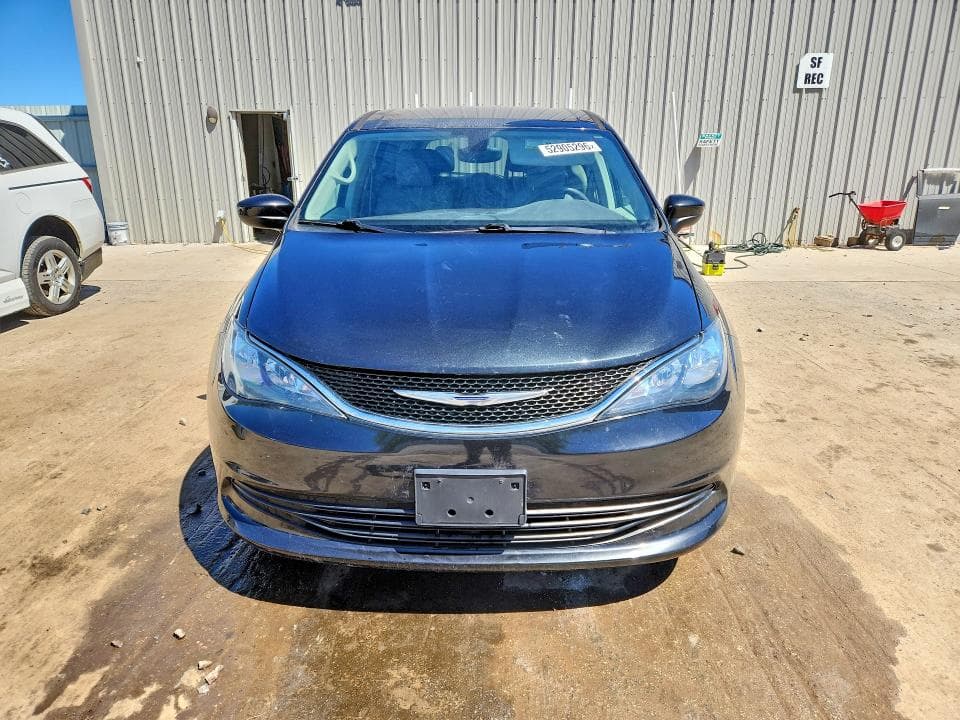 2017 CHRYSLER PACIFICA LX 5