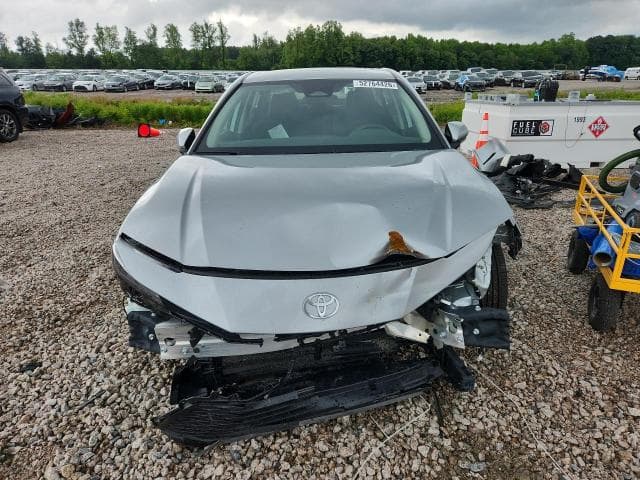 2026 TOYOTA CAMRY LE 5