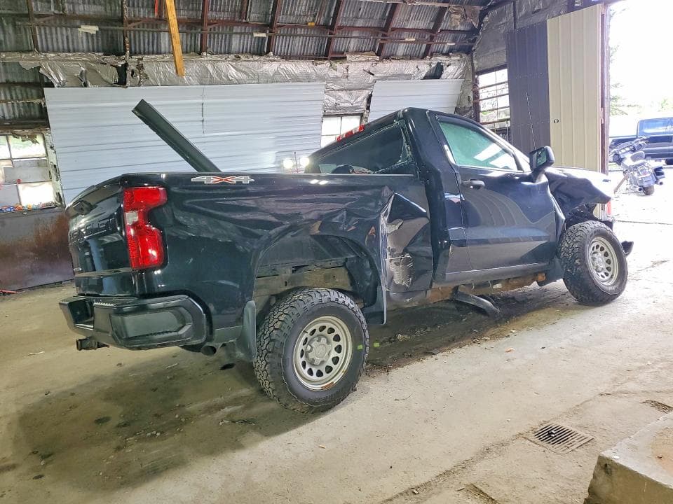 2022 CHEVROLET SILVERADO K1500 3