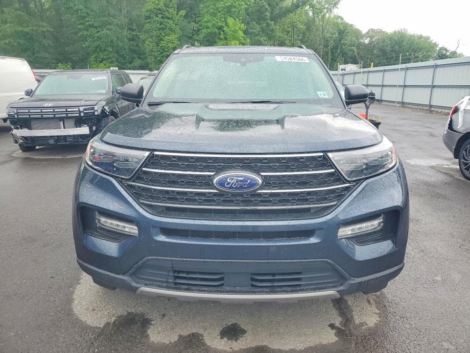 2023 FORD EXPLORER XLT 5