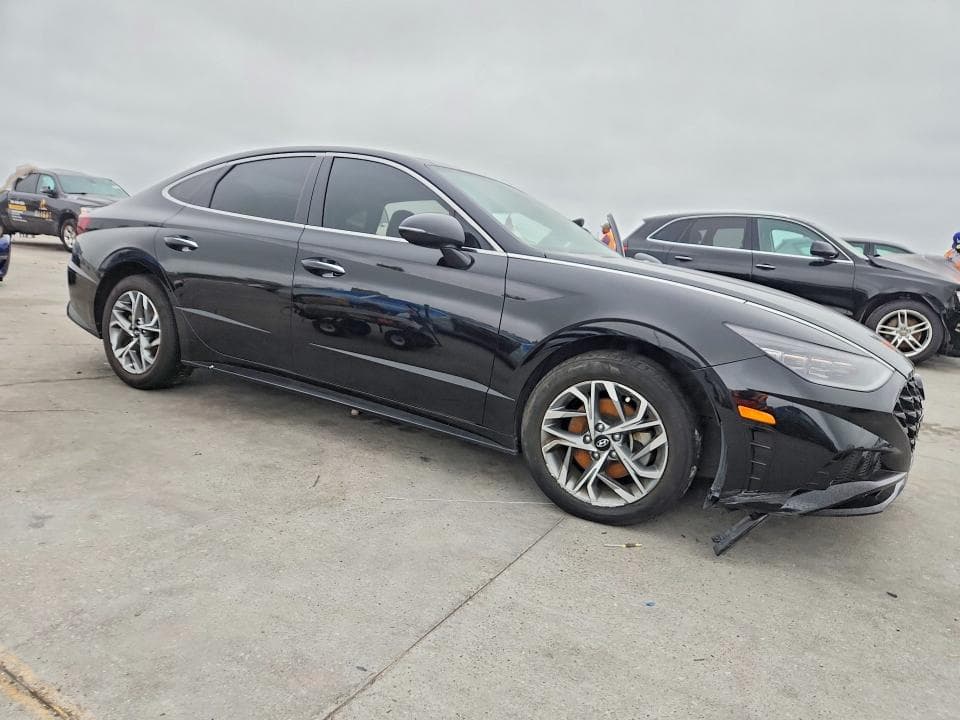 2023 HYUNDAI SONATA SEL 4