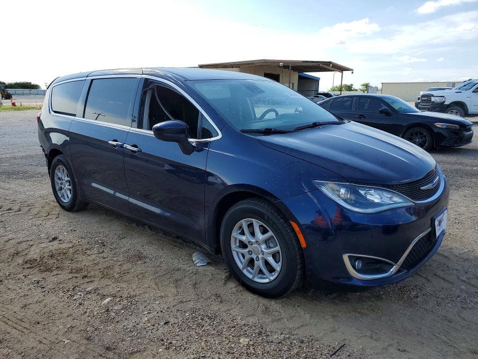 2020 CHRYSLER PACIFICA TOURING 4