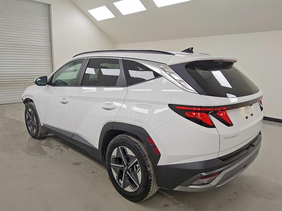 2026 HYUNDAI TUCSON SEL 2