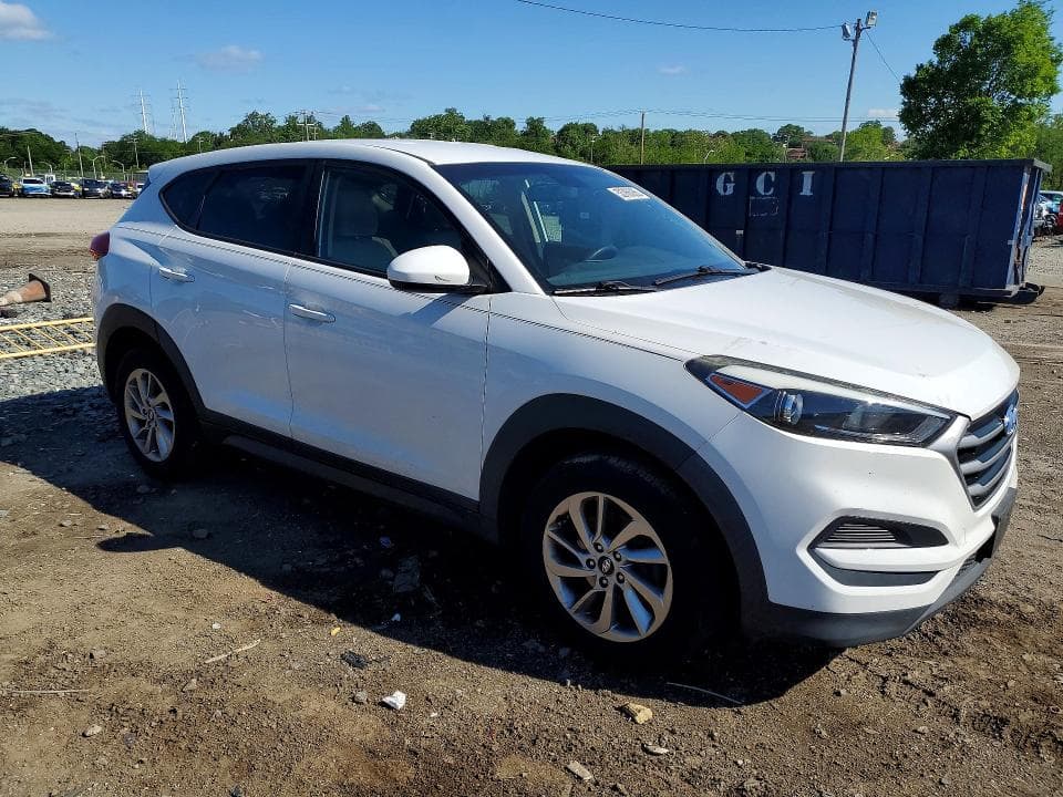 2018 HYUNDAI TUCSON SE 4