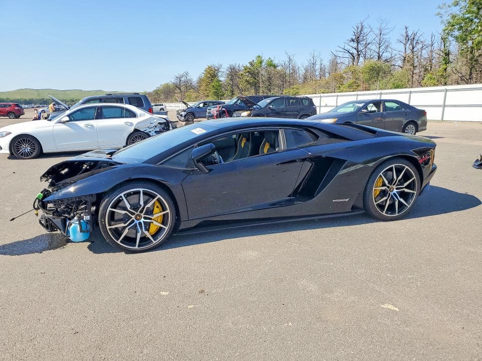 2018 LAMBORGHINI AVENTADOR S