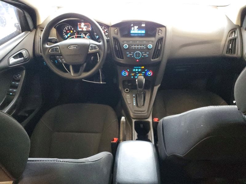 2018 FORD FOCUS SE 8
